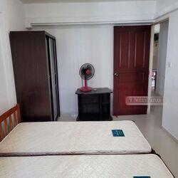 Blk 386 Bukit Batok West Avenue 5 (Bukit Batok), HDB 4 Rooms #477921681